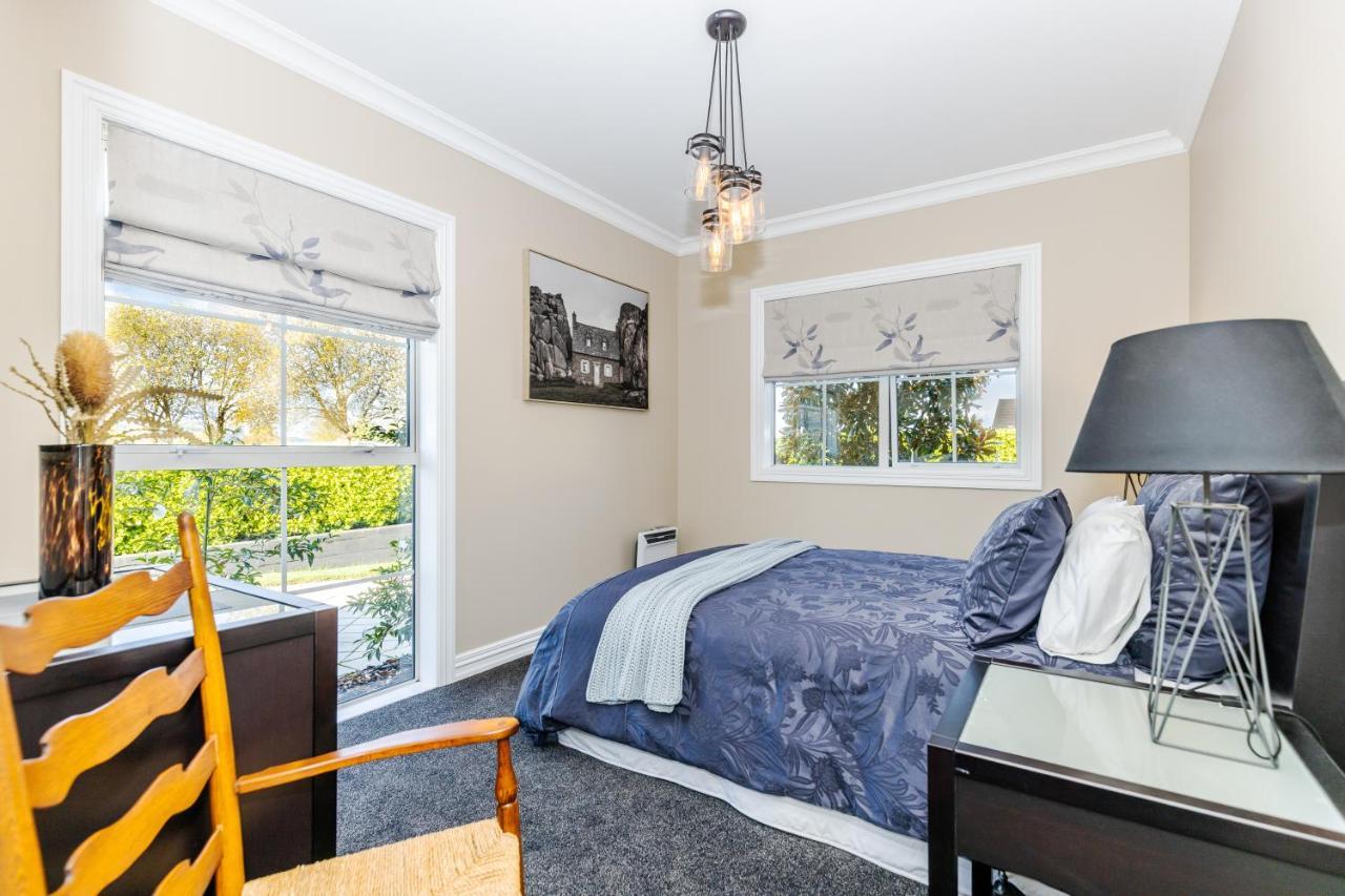 Sweet Magnolia 1 Or 2 Bedroom Suite St Kilda Cambridge With Complimentary Continental Breakfast Экстерьер фото